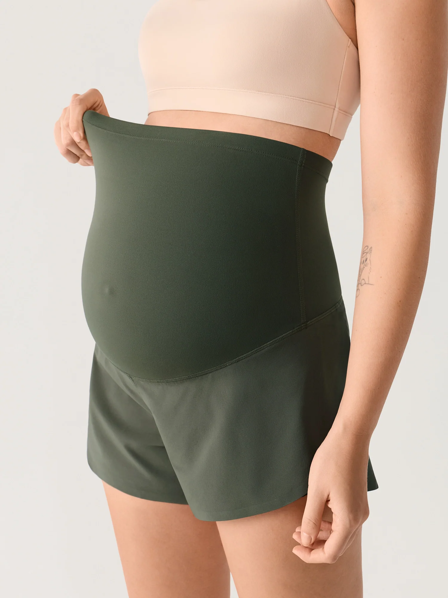Bloomove™ Maternity Dolphin Shorts - with Inner Pockets - Image 3
