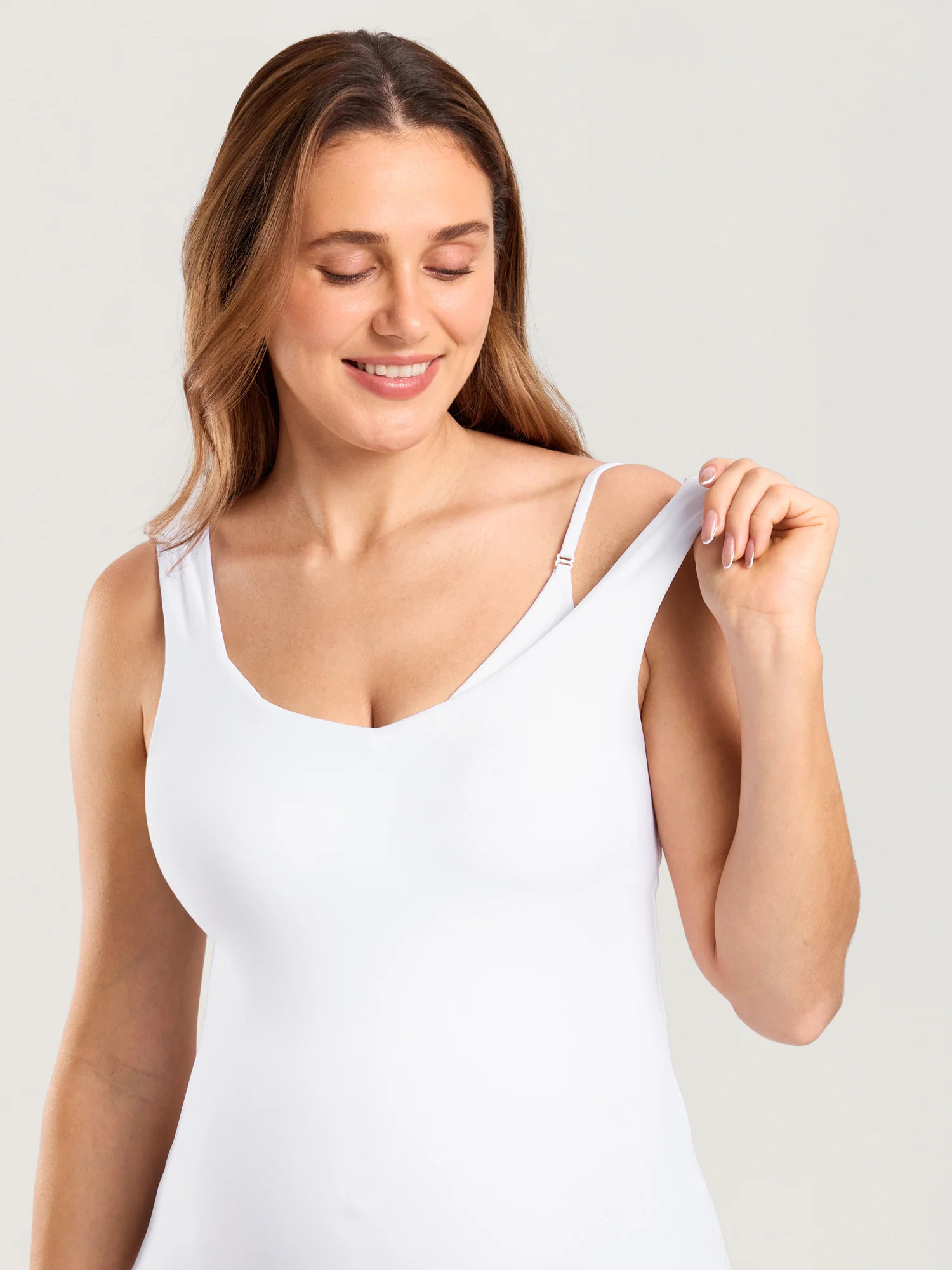 Natrelax® V Neck Nursing Tank Top - Image 16