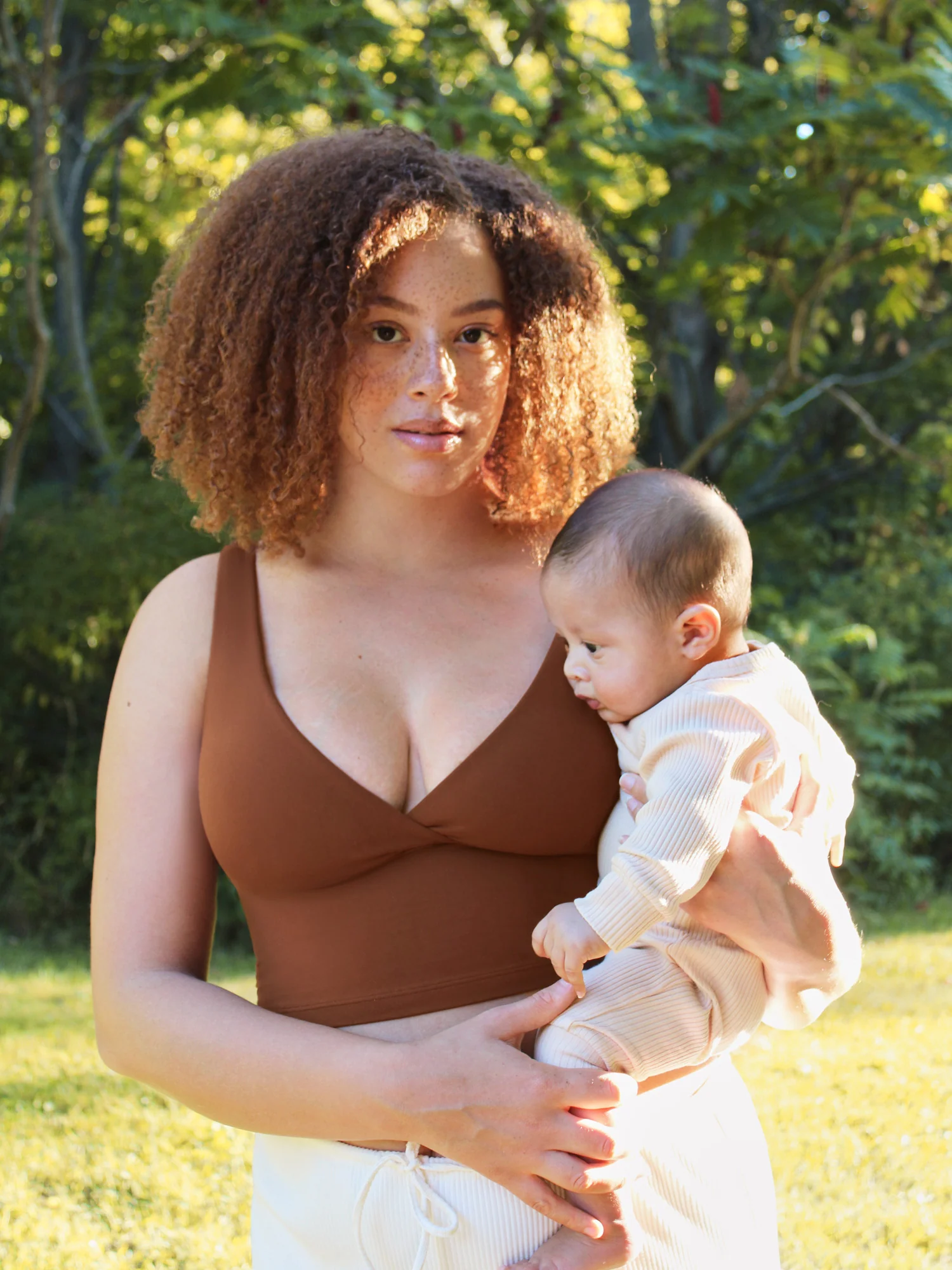 Natrelax® Crossover Nursing Crop Tank Top - Image 21